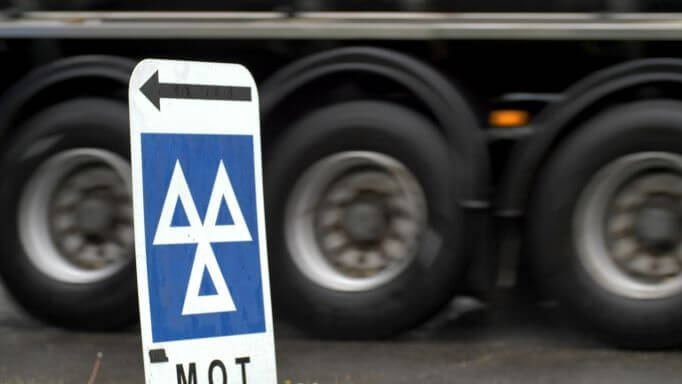 mot for hgv.webp